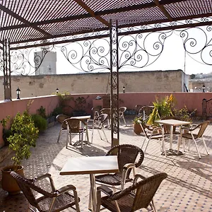 Bab Boujloud Hotel